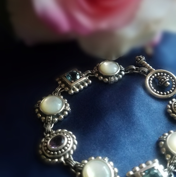 MEET THE POSHER - Picture 3 of 3